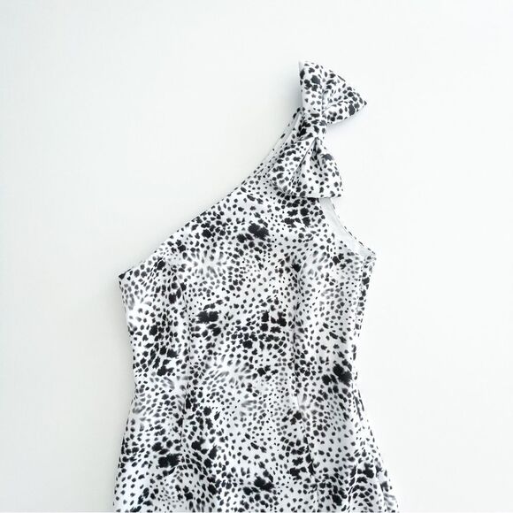 ASOS DESIGN One Shoulder Bow Detail Smudge Print Black White Midi Dress NWT - Picture 5 of 10
